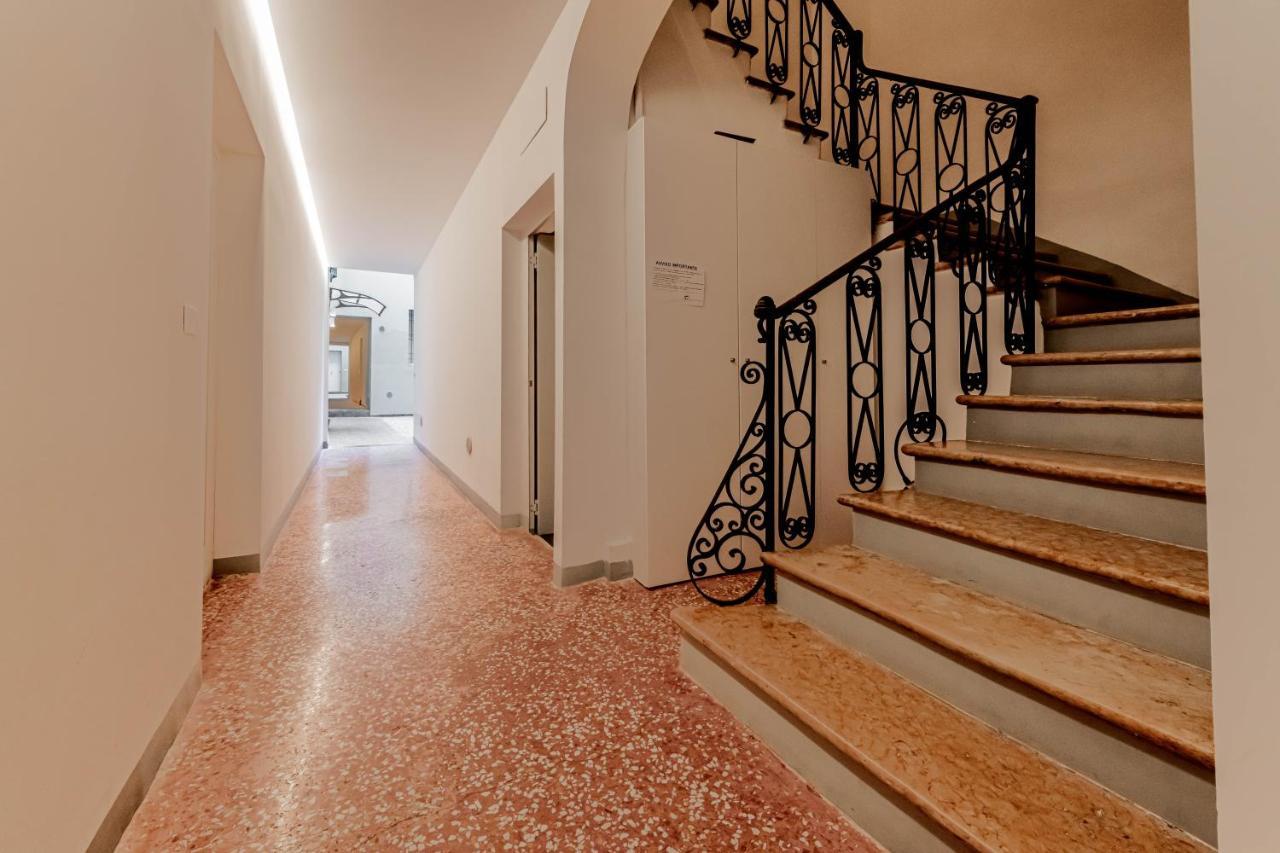 Realkasa La Finestrella Sui Portici Apartman Bologna Kültér fotó